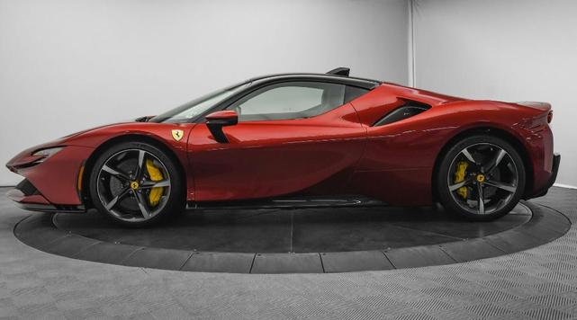 2022 ferrari sf90 stradale base