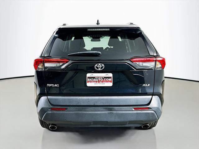 2021 toyota rav4 xle