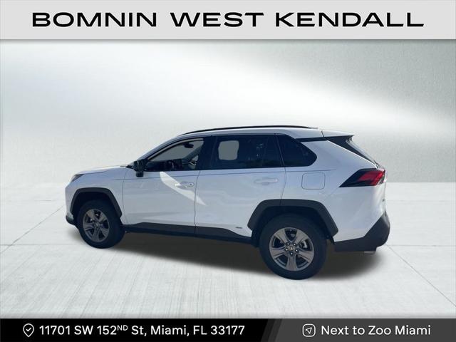 2024 toyota rav4 hybrid le
