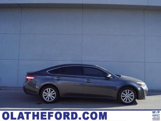 2013 toyota avalon xle xle 4dr sedan for sale in olathe, kansas