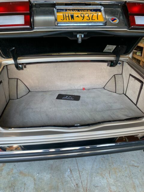 1988 rolls royce silver spur 21k miles