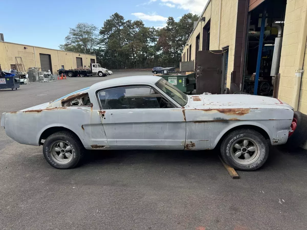 1966 ford mustang grey gt fastback