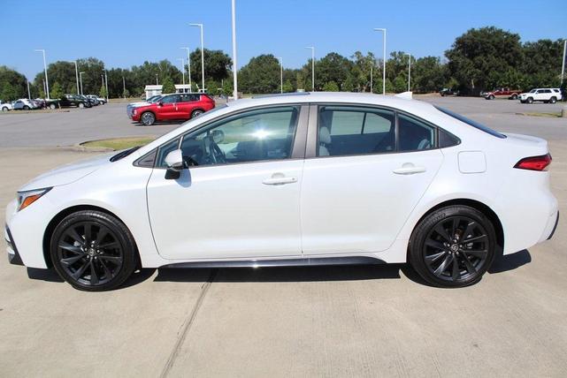 2023 toyota corolla se