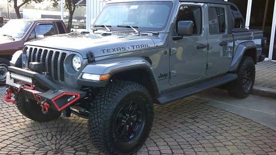 2023 Jeep Gladiator