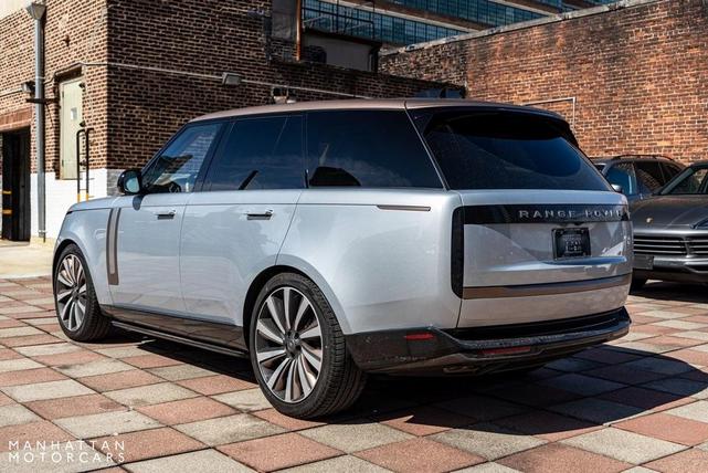 2023 land rover range rover sv
