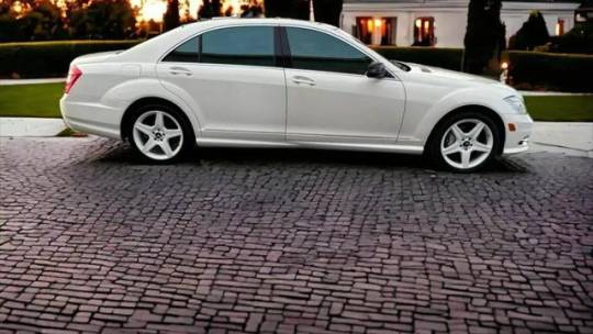 2010 mercedes-benz s-class s 550 4matic