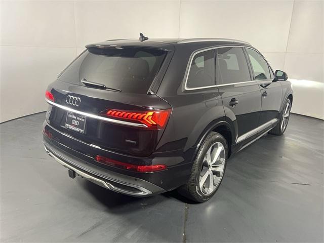 2021 audi q7 55 premium plus