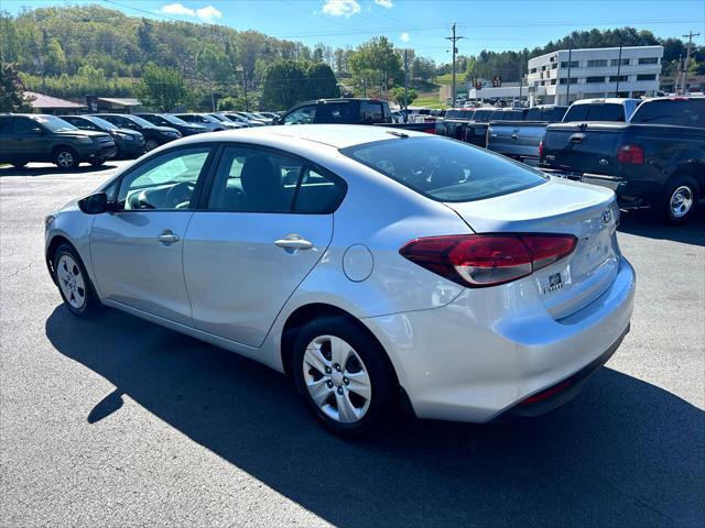2018 kia forte lx
