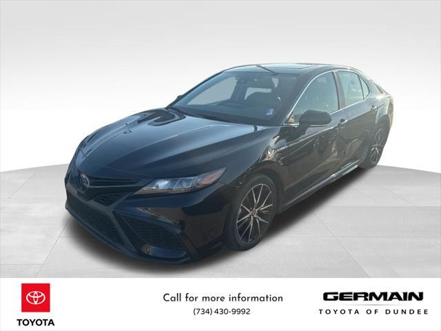 2021 toyota camry se