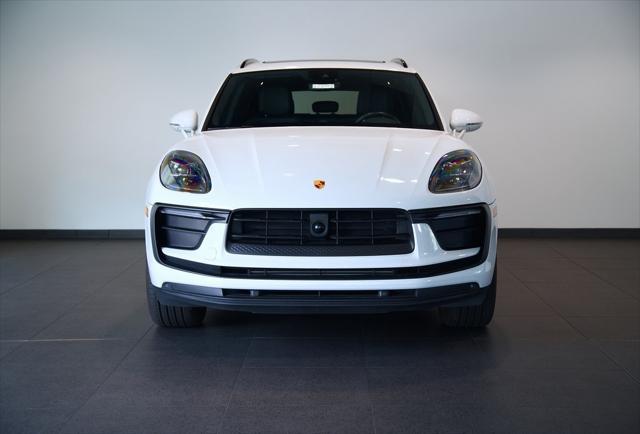 2023 porsche macan base