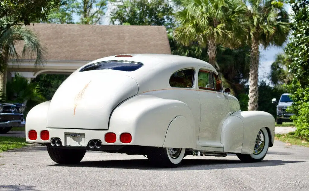 1947 chevrolet fleetline aero-sedan 5.7l 350 efi-v8 automatic resto mod