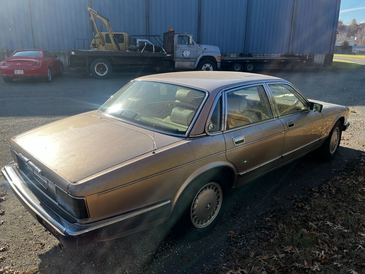 1991 jaguar xj6 base 4-door
