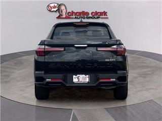2024 Hyundai Santa Cruz night