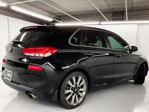 2018 hyundai elantra gt