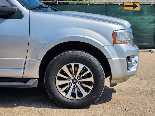 2017 ford expedition el xlt