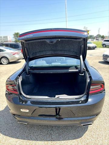 2022 dodge charger sxt