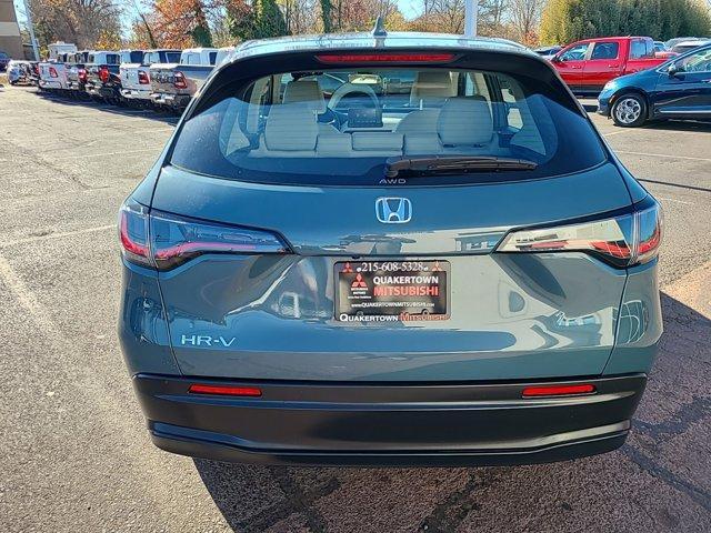 2023 honda hr-v lx