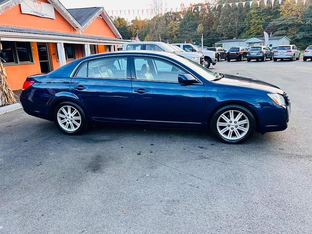 2005 toyota avalon limited