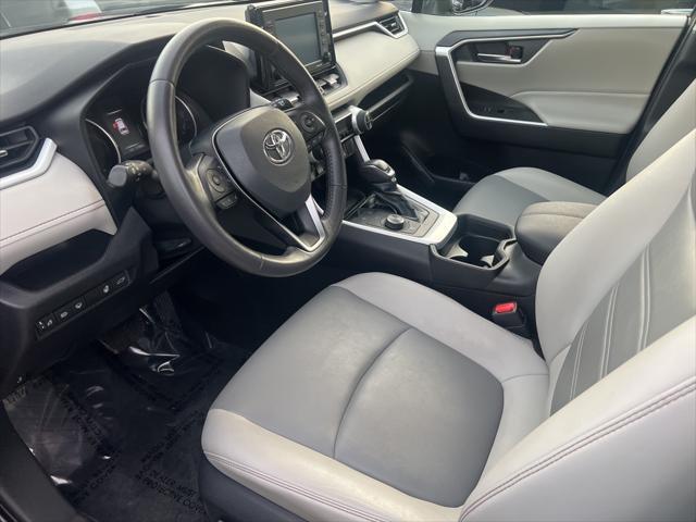 2021 toyota rav4 hybrid xle premium