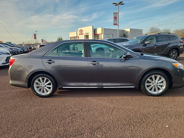 2012 toyota camry xle