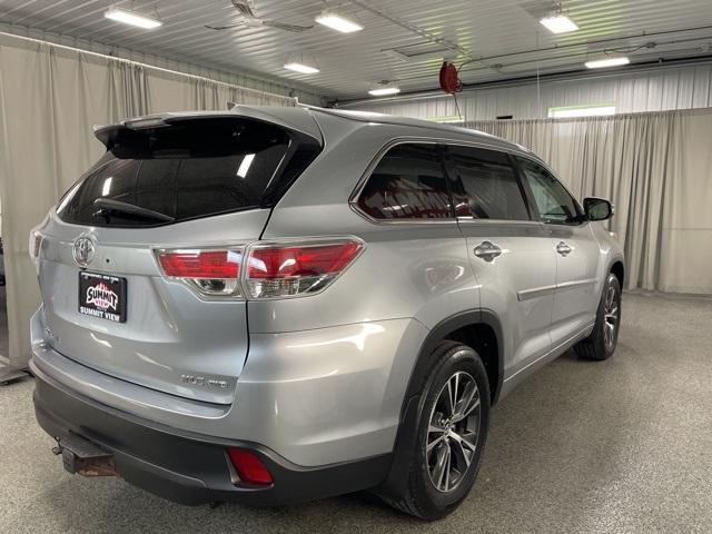2016 toyota highlander xle