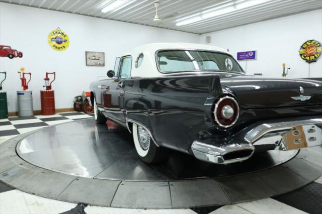 1957 ford thunderbird base