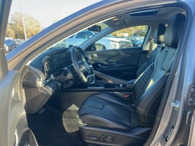 2022 hyundai elantra hev limited