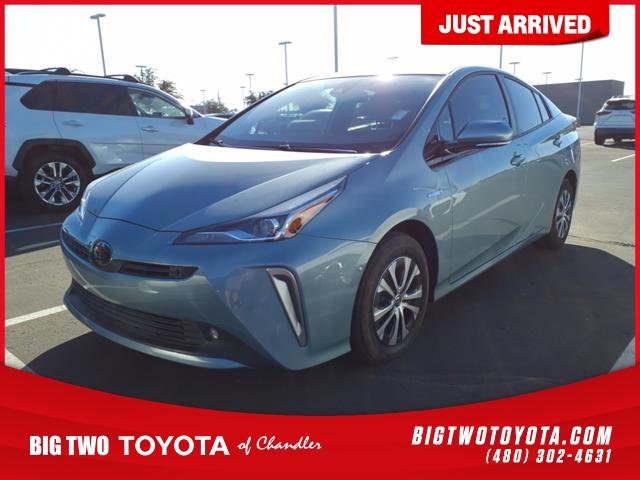 2020 toyota prius le