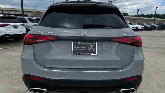 2025 Mercedes-Benz GLC