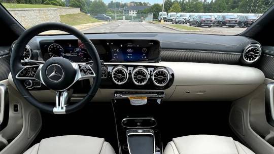 2025 Mercedes-Benz CLA