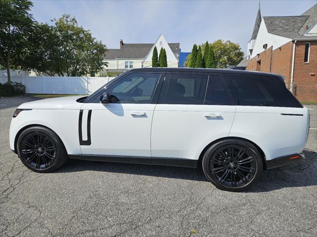 2023 land rover range rover p400 se