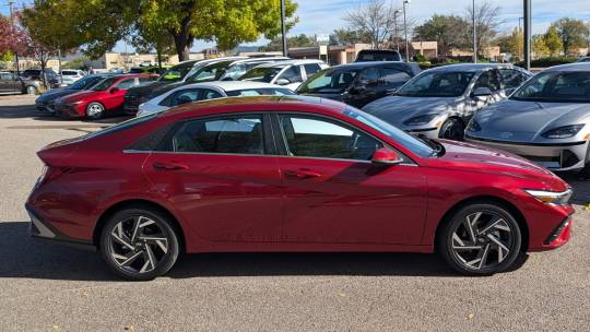 2024 Hyundai Elantra