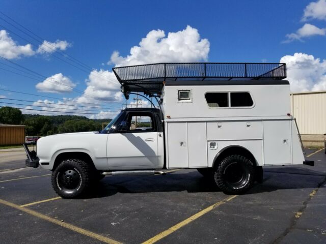 1974 dodge ram 3500 power wagon utility truck ((16k miles!! - super nice!!))