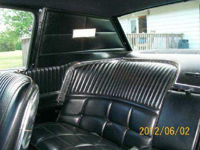 1966 ford thunderbird in medaryville, in