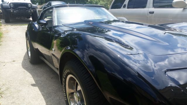 1977 chevrolet corvette - no reserve