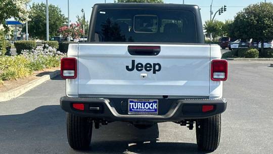 2024 Jeep Gladiator