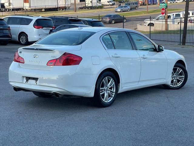 2013 infiniti g37x base