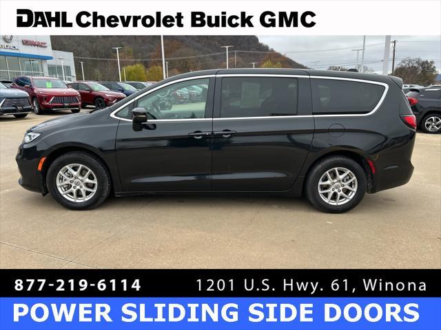 2023 chrysler pacifica touring l