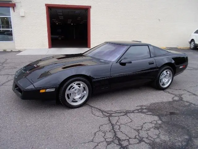 1990 chevrolet corvette zr-1 only 21k miles