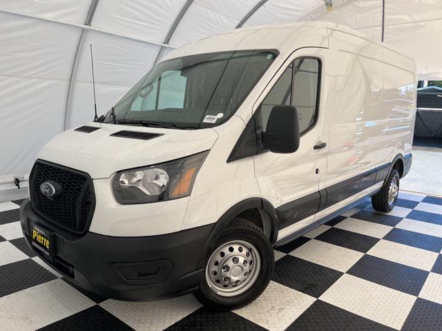 2023 ford transit-250 base