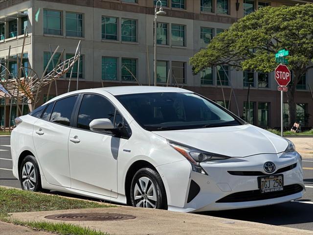 2018 toyota prius two