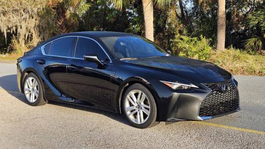2021 Lexus IS