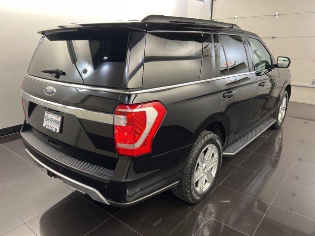 2021 ford expedition xlt