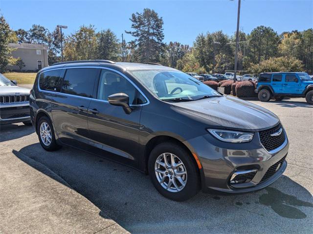2022 chrysler pacifica touring l