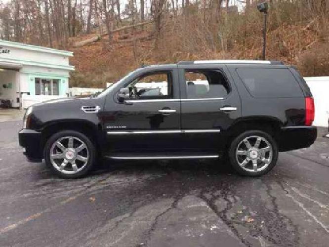 2012 cadillac escalade luxury in great neck, ny