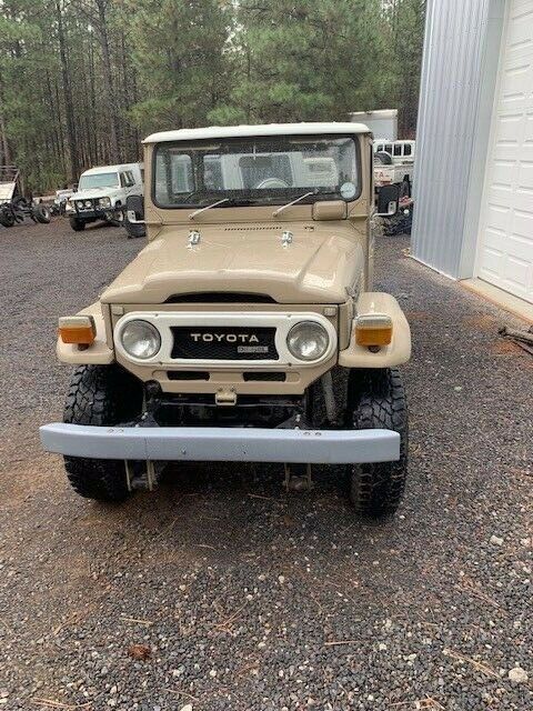 1983 hj47 landcruiser pickup from south africa