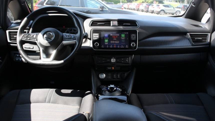 2022 nissan leaf sv plus