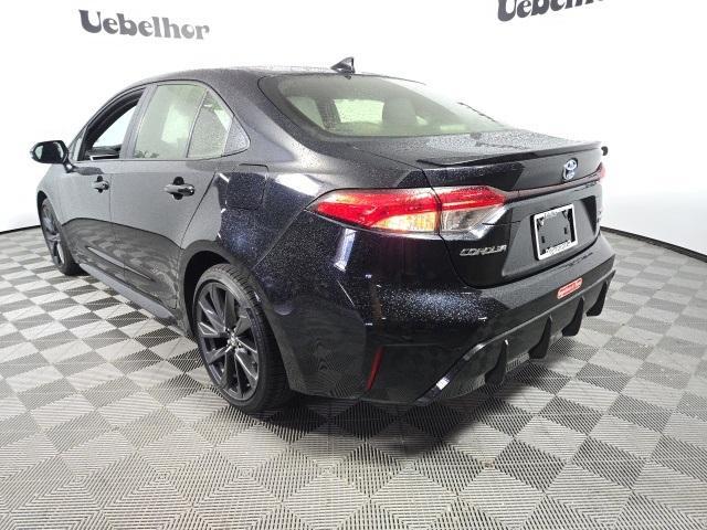 2023 toyota corolla hybrid le