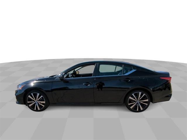 2022 nissan altima 2.5 sr