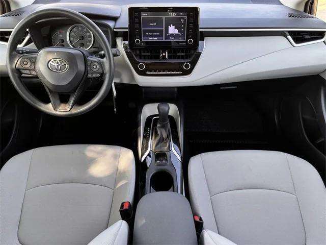 2022 toyota corolla le